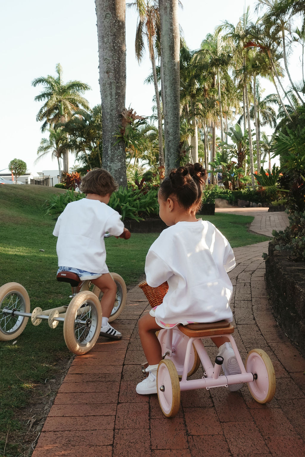 Beach Baby Oversized Tee - Ivy & Gaia